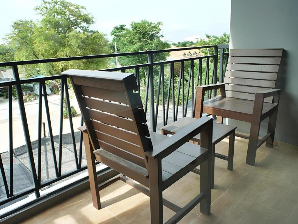 T5 Suites Pattaya Εξωτερικό φωτογραφία